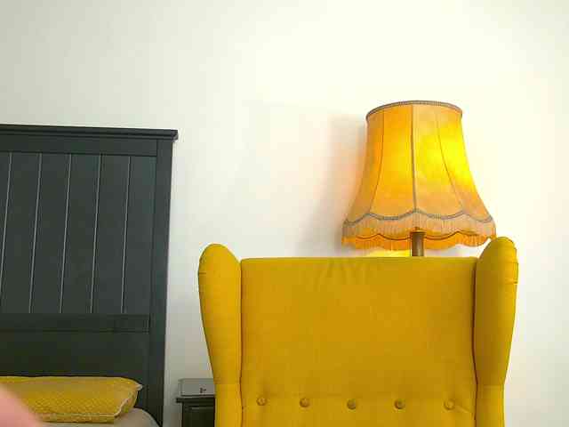 Yanira-Muslim webcam