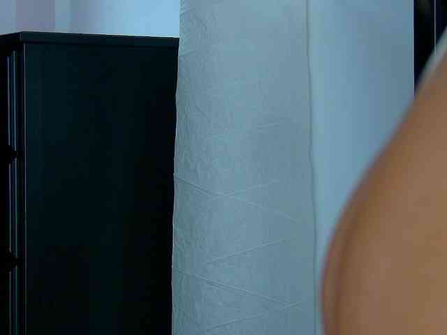 Yanira-Muslim webcam