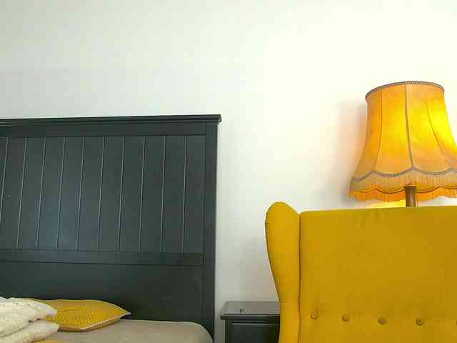 Yanira-Muslim webcam