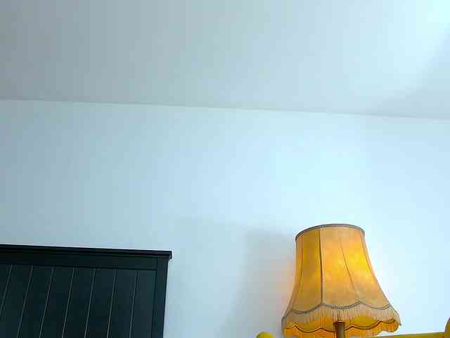 Yanira-Muslim webcam