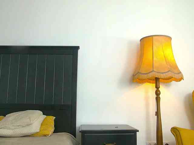 Yanira-Muslim webcam