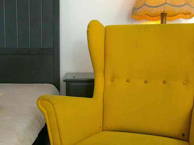 Yanira-Muslim webcam