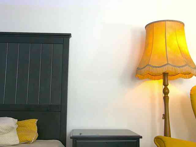 Yanira-Muslim Yanira-Muslim