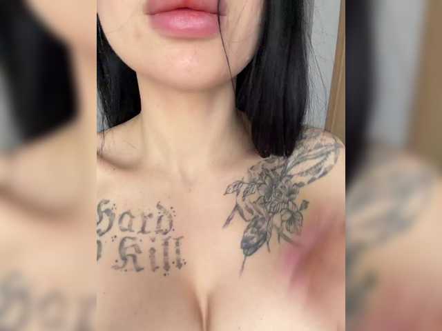 kristinalux from BongaCams is Freechat