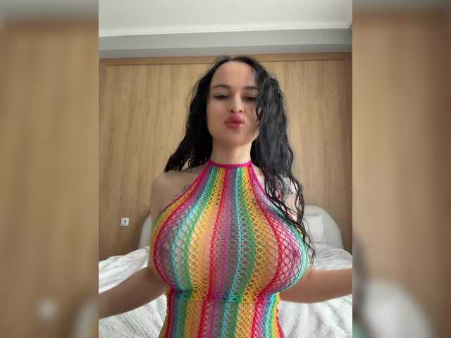 kristinalux's BongaCams show and profile