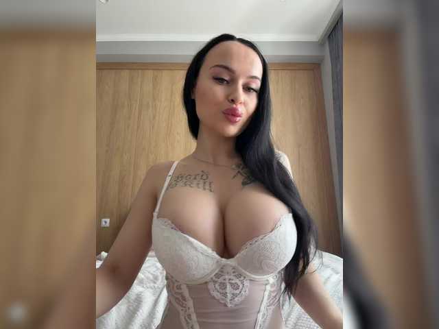 kristinalux's BongaCams profile