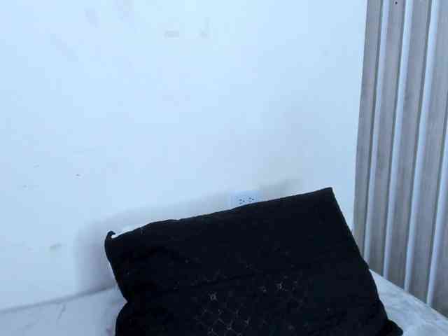 -Kittylove webcam