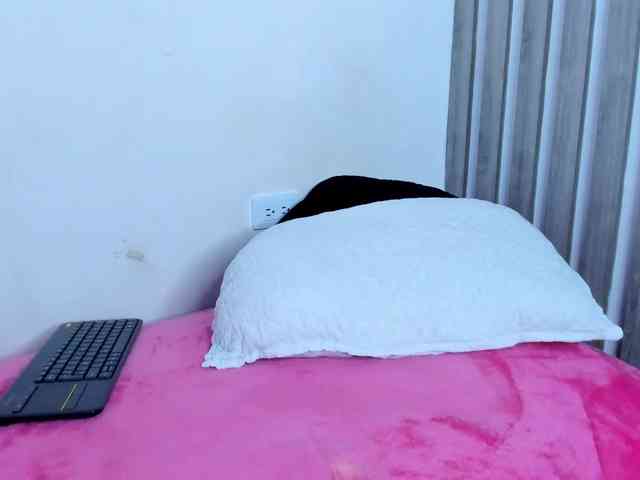 -Kittylove webcam