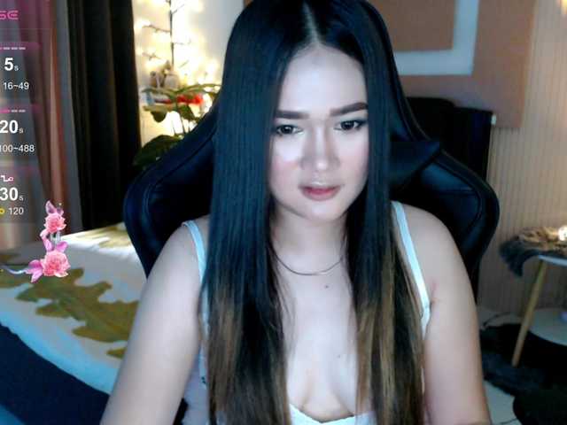 AdriannaFowler's BongaCams show and profile