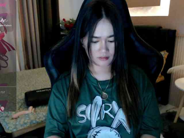 AdriannaFowler webcam