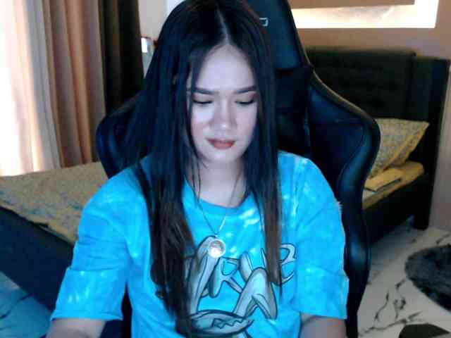 AdriannaFowler webcam