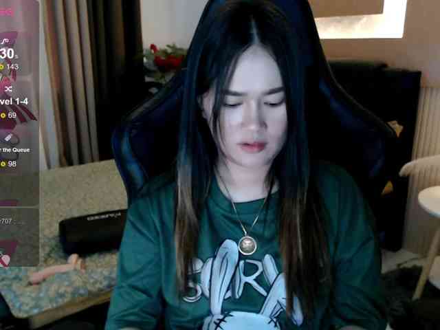 AdriannaFowler webcam