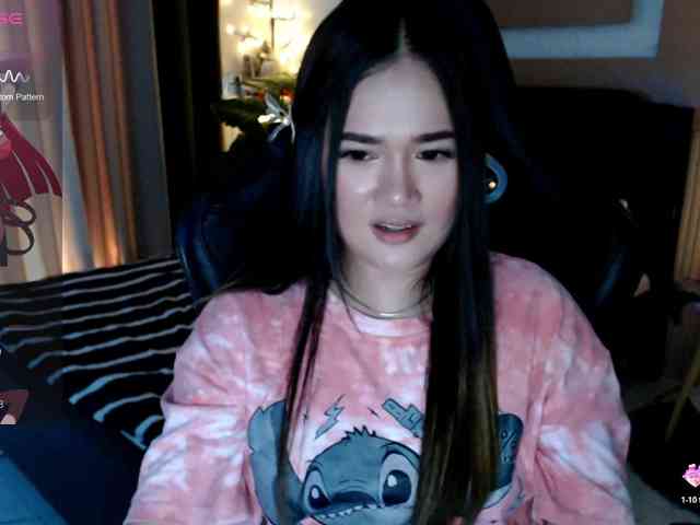 AdriannaFowler webcam