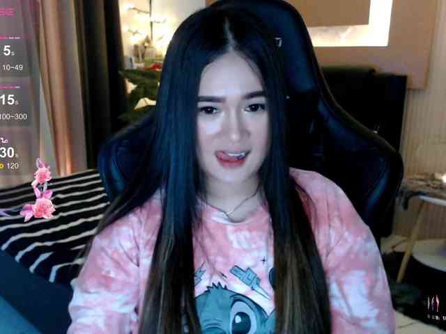 AdriannaFowler webcam