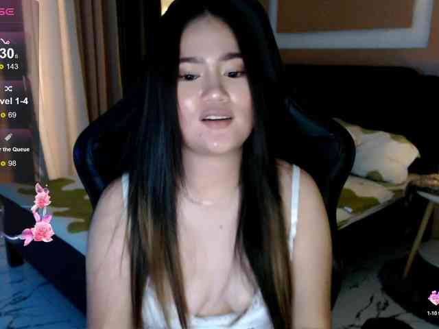 AdriannaFowler webcam