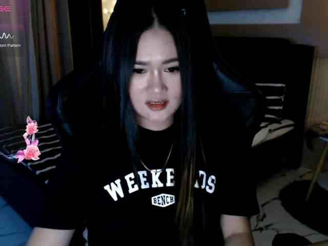 AdriannaFowler webcam