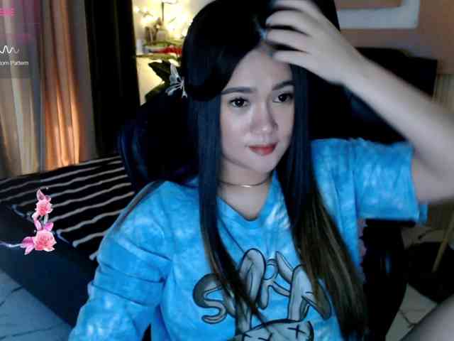 AdriannaFowler webcam