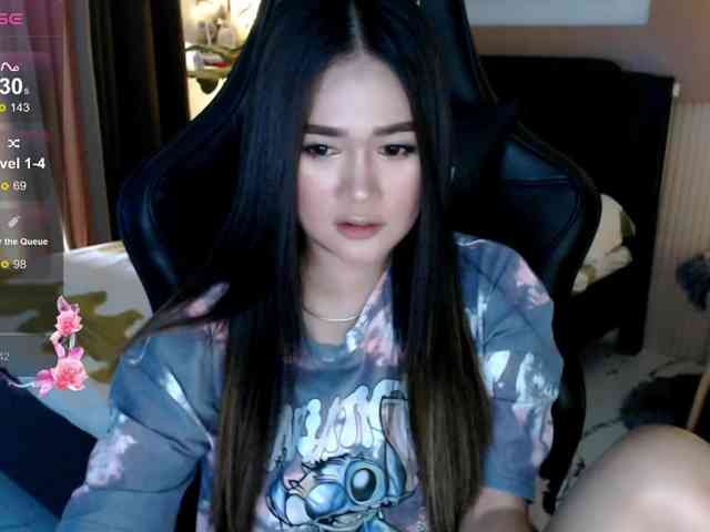 AdriannaFowler webcam