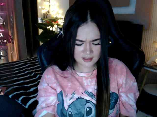 AdriannaFowler webcam