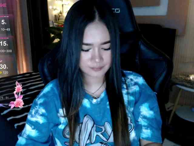 AdriannaFowler webcam