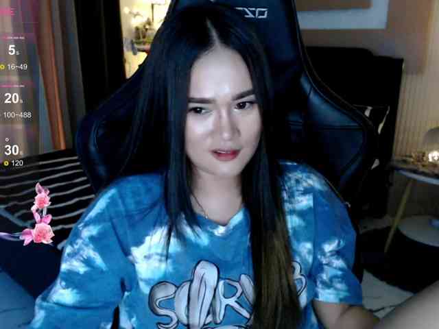 AdriannaFowler webcam