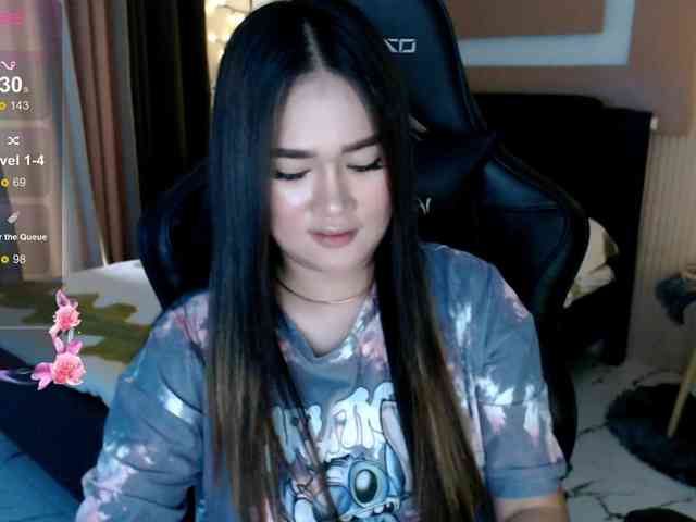 AdriannaFowler webcam