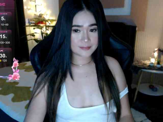 AdriannaFowler webcam