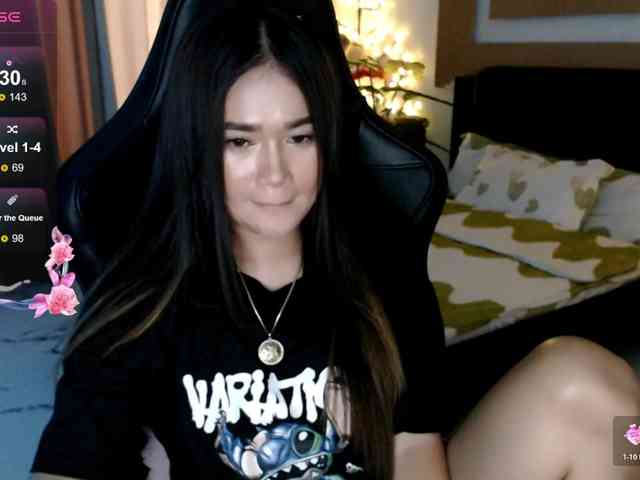 AdriannaFowler webcam