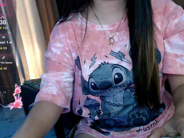 AdriannaFowler webcam