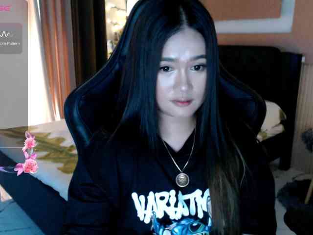 AdriannaFowler webcam