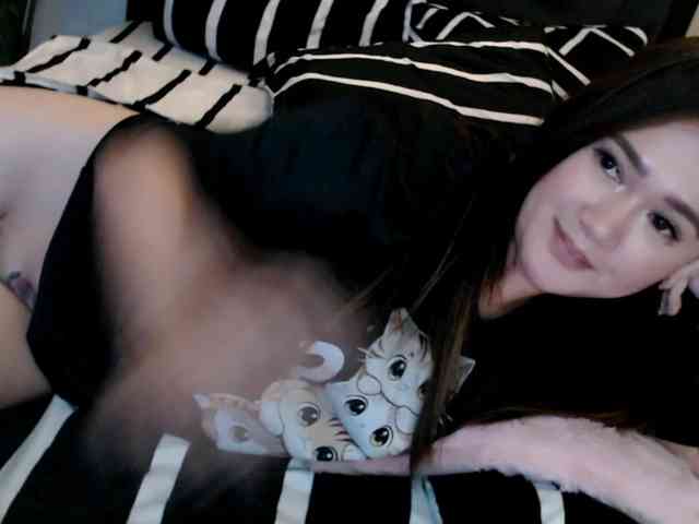 AdriannaFowler webcam