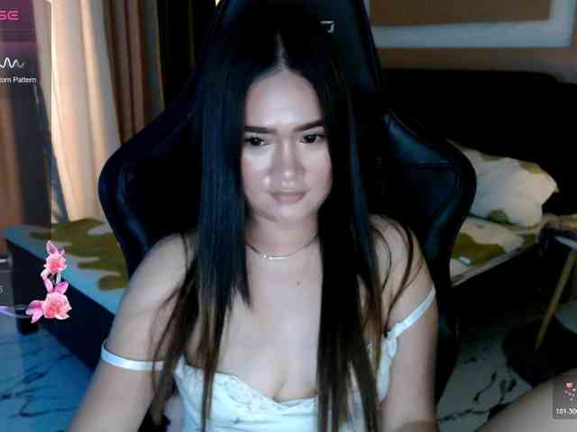 AdriannaFowler webcam