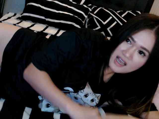 AdriannaFowler webcam