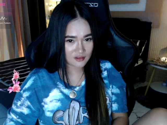 AdriannaFowler webcam