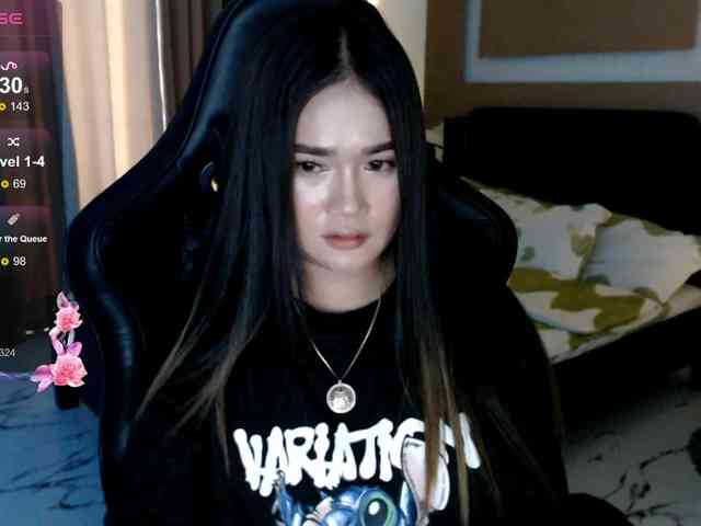 AdriannaFowler webcam