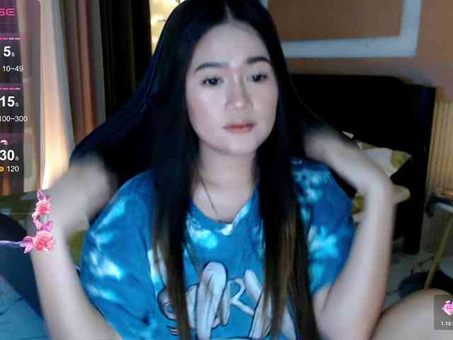 AdriannaFowler Live Webcam on BongaCams