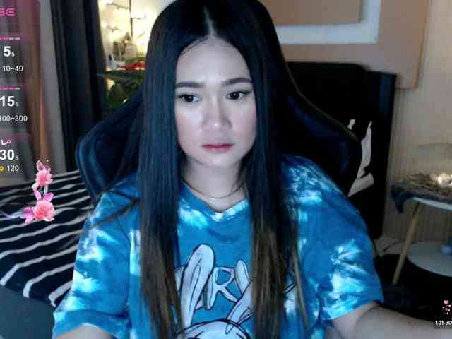 AdriannaFowler webcam