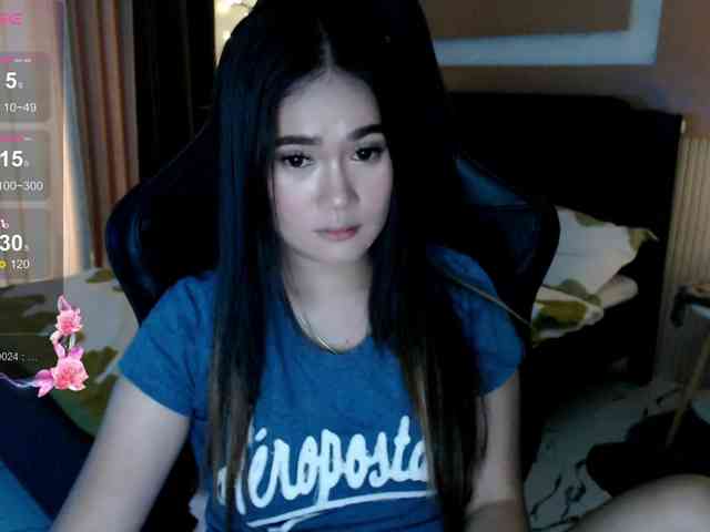 AdriannaFowler webcam