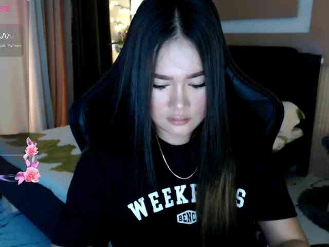 AdriannaFowler webcam