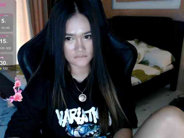 AdriannaFowler webcam