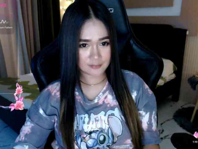 AdriannaFowler webcam