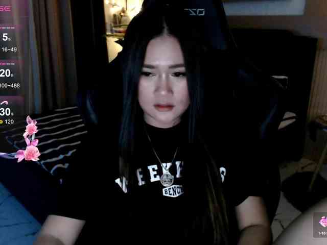 AdriannaFowler webcam