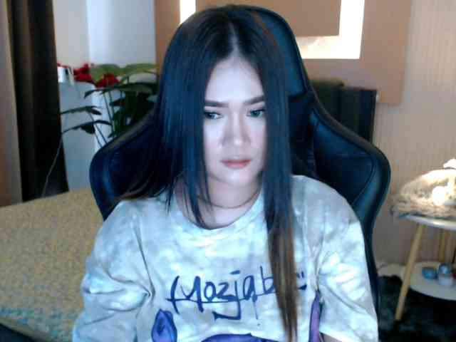 AdriannaFowler webcam