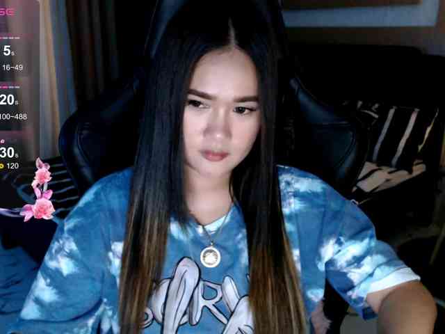 AdriannaFowler webcam