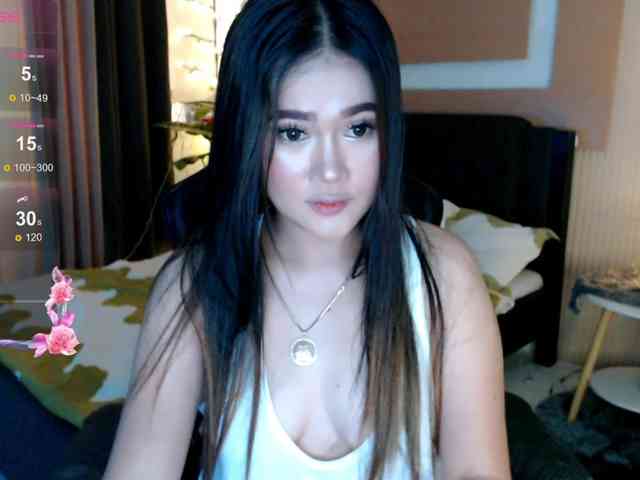 AdriannaFowler webcam