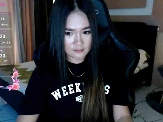 AdriannaFowler webcam