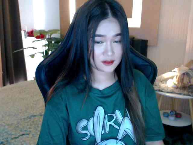 AdriannaFowler webcam