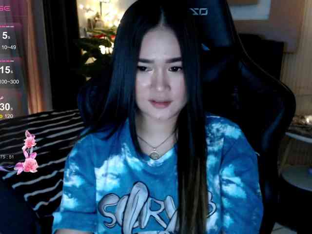 AdriannaFowler webcam