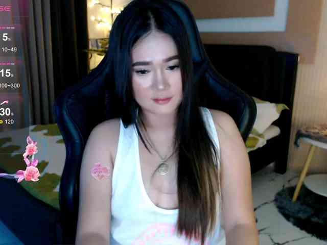 AdriannaFowler webcam