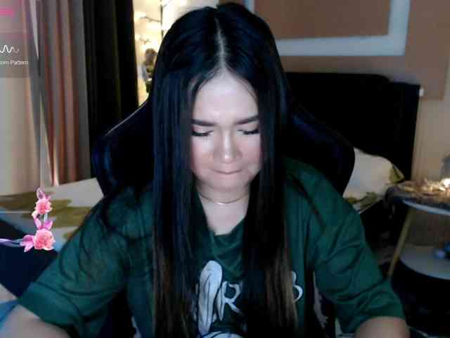 AdriannaFowler webcam